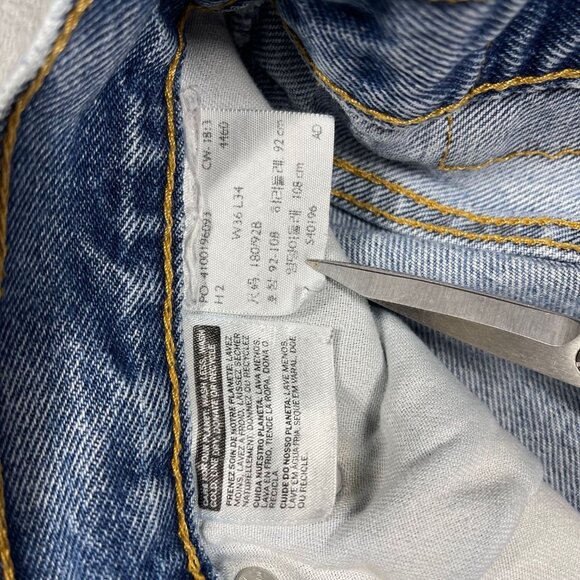 Levis 550 Straight Leg Denim Jeans Medium Wash Cotton Classic Fit Mens 34x32 - Picture 11 of 11